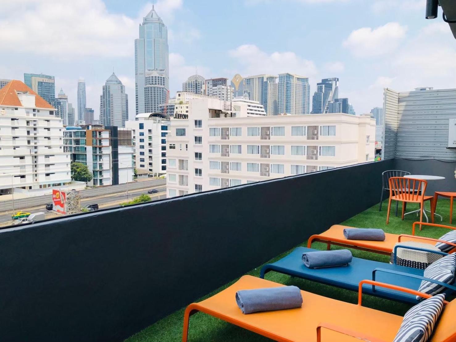Alt Hotel Nana By Uhg Bangkok Ngoại thất bức ảnh